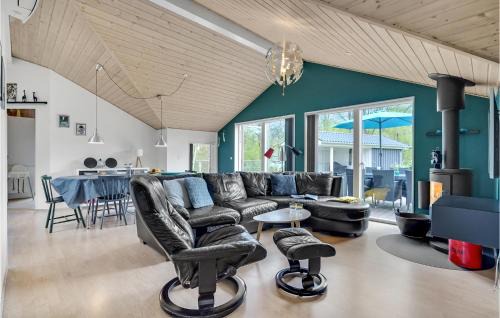 Skygge House | Cozy Home In Give With Sauna