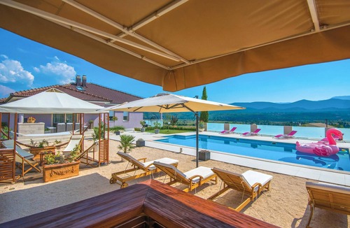 Prolozac House | Cozy home in Glavina Donja with sauna