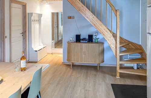 Grasten House | Cozy home in Gråsten with kitchen