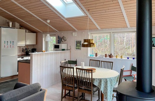 Grenaa House | Cozy home in Grenaa with WiFi