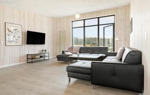 Grenaa House | Cozy Home In Grenaa With Sauna