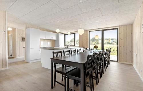 Grenaa House | Cozy Home In Grenaa With Sauna