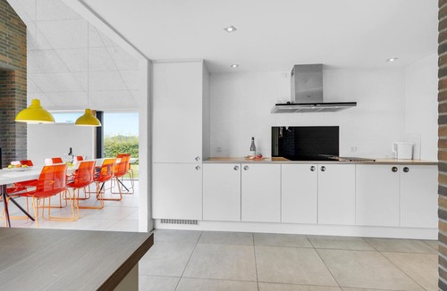 Flovt Strand House | Cozy home in Haderslev with sauna