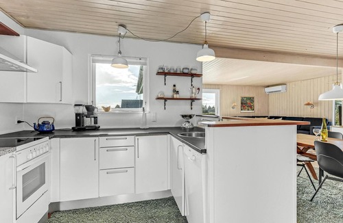 Hejsager Strand House | Cozy home in Haderslev with WiFi
