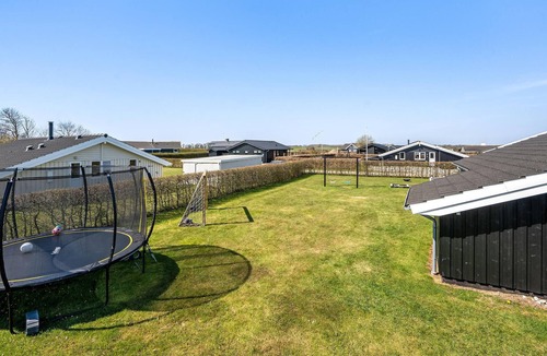 Flovt Strand House | Cozy home in Haderslev with sauna
