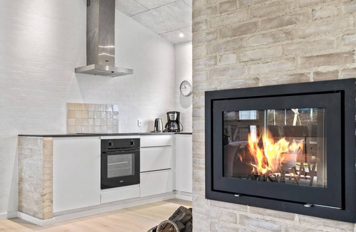 Flovt Strand House | Cozy home in Haderslev with WiFi
