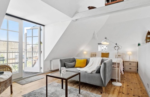 Arø House | Cozy home in Haderslev with kitchen