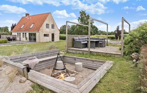 Skovbyballe House | Cozy Home In Haderslev With Wifi