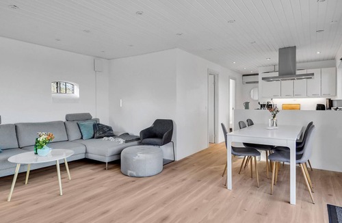 Havndal House | Cozy home in Hadsund with WiFi