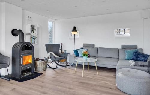Havndal House | Cozy Home In Hadsund With Wifi