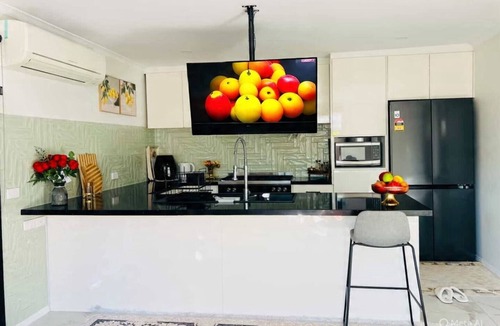 Hampton Park House | Cozy Home in Hampton Park