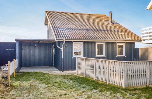 Bork Havn House | Cozy home in Hemmet with house sea view