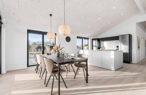Bork Havn House | Cozy home in Hemmet with WiFi