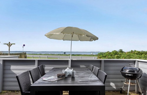 Bork Havn House | Cozy home in Hemmet with sauna