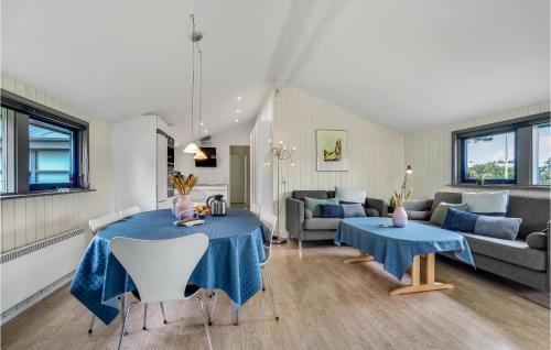 Lonstrup House | Cozy Home In Hjørring With Sauna