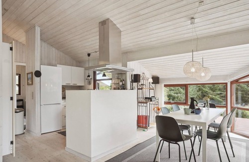 Lonstrup House | Cozy home in Hjørring with WiFi