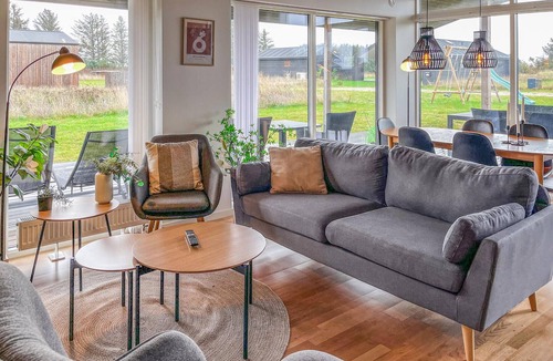 Lonstrup House | Cozy home in Hjørring with WiFi