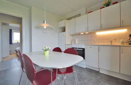Emmerlev House | Cozy home in Højer with house sea view