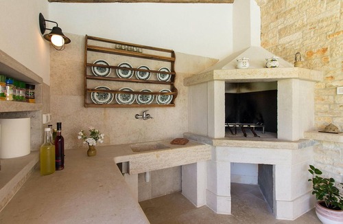 Sveti Petar u Sumi House | Cozy home in Sveti Petar u Sumi