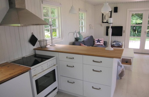 Ristinge House | Cozy home in Humble with kitchen