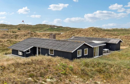 Haurvig House | Cozy home in Hvide Sande with sauna