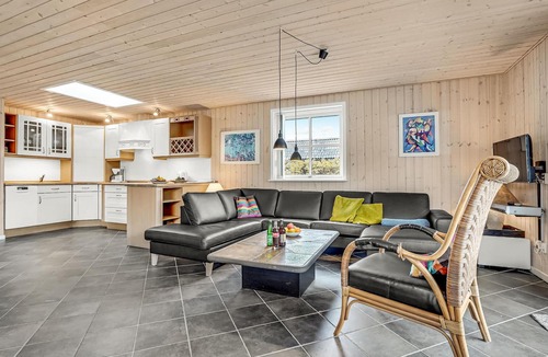 Bjerregaard House | Cozy home in Hvide Sande with sauna