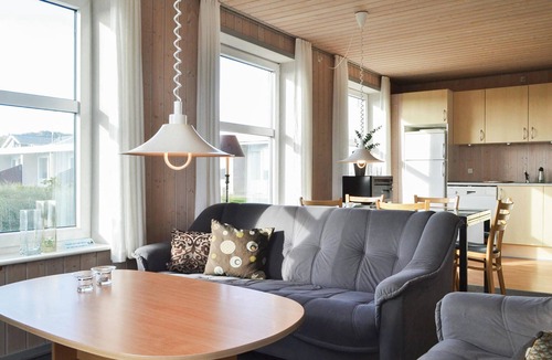Hvide Sande House | Cozy home in Hvide Sande with sauna