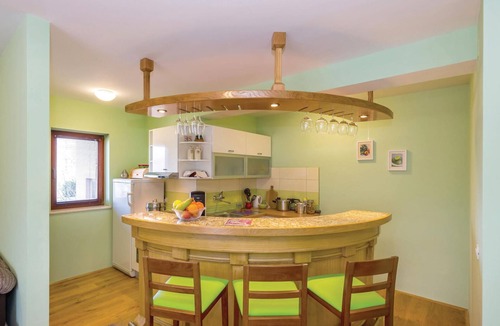 Jadranovo House | Cozy home in Jadranovo