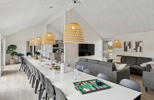 Bratten Strand House | Cozy home in Jerup with sauna