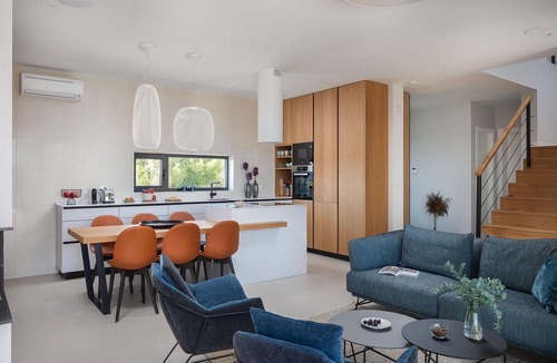 Jezera House | Cozy home in Jezera with sauna