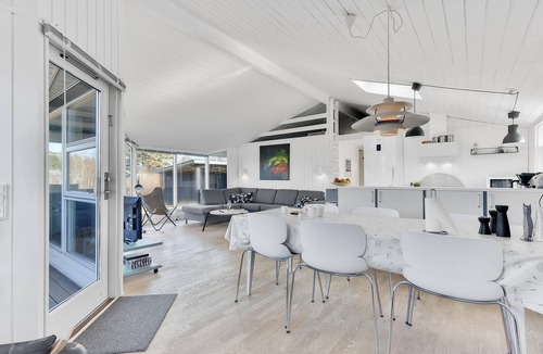 Juelsminde House | Cozy home in Juelsminde with WiFi