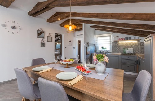 Kosljun House | Cozy home in Kosljun with WiFi