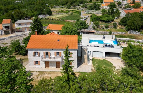 Central Dalmatia House | Cozy home in Krstatice