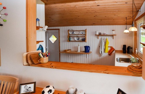 Sonderhav House | Cozy home in Kruså with house sea view