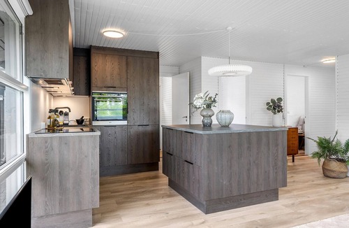 Logstrup House | Cozy home in Løgstrup with WiFi