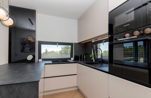 Lovrec House | Cozy home in Lovrec with private swimming pool, can be inside or outside