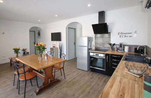 Lussas House | Cozy home in Lussas with WiFi
