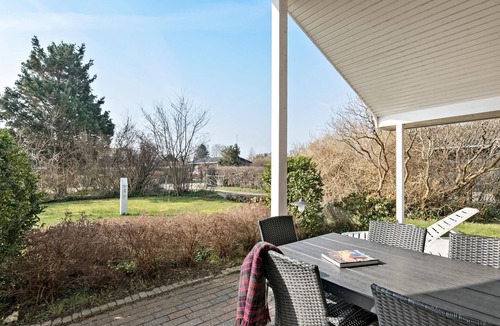 Ajstrup House | Cozy home in Malling with sauna