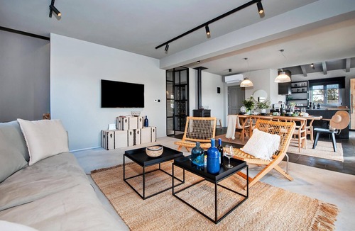 Matohanci House | Cozy home in Matuhanci with sauna