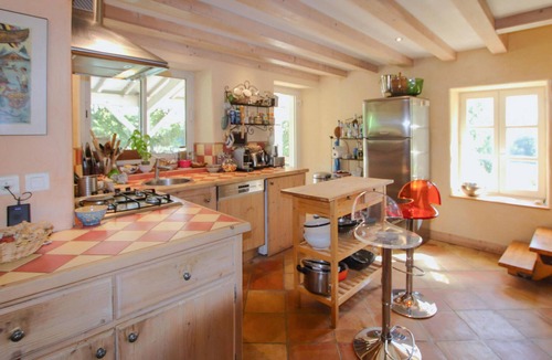 Montseveroux House | Cozy home in Monseveroux