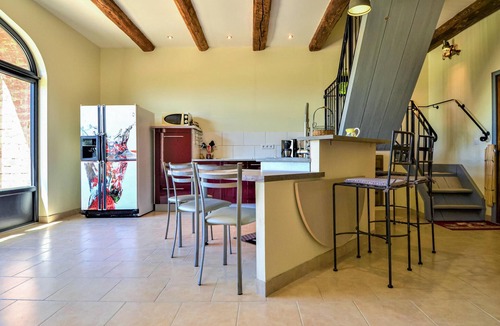 Mornas House | Cozy home in Mornas with kitchen