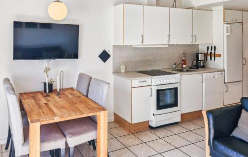 Houstrup House | Cozy Home In Nørre Nebel With Wifi