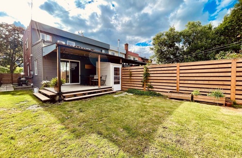 Lachine House | Cozy home in near the canal