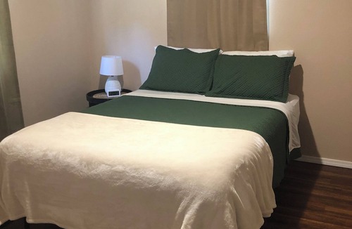 Neosho House | Cozy home in Neosho