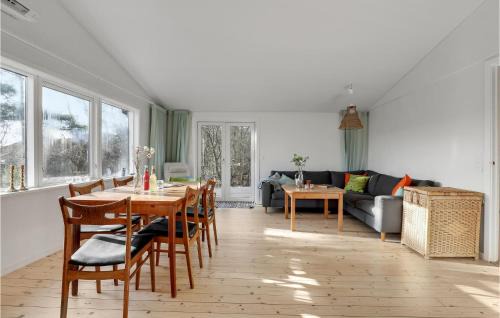 Balka House | Cozy Home In Nexø With House Sea View
