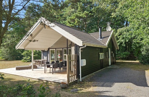 Bedegaard House | Cozy home in Nexø with sauna