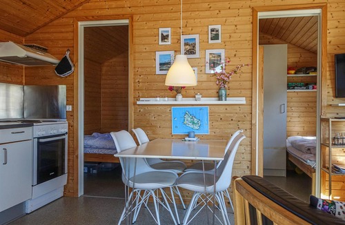 Balka Strand House | Cozy home in Nexø with WiFi