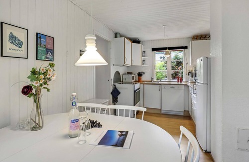 Bedegaard House | Cozy home in Nexø with WiFi