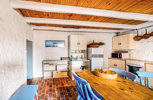 Nieuil House | Cozy home in Nieuil with WiFi