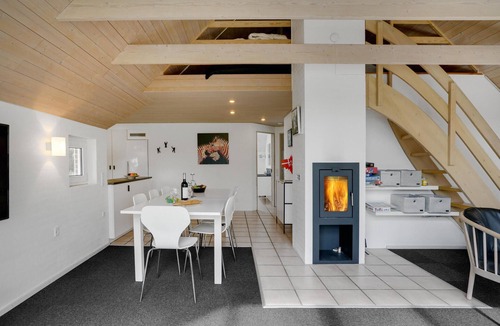 Houstrup House | Cozy home in Nørre Nebel with sauna